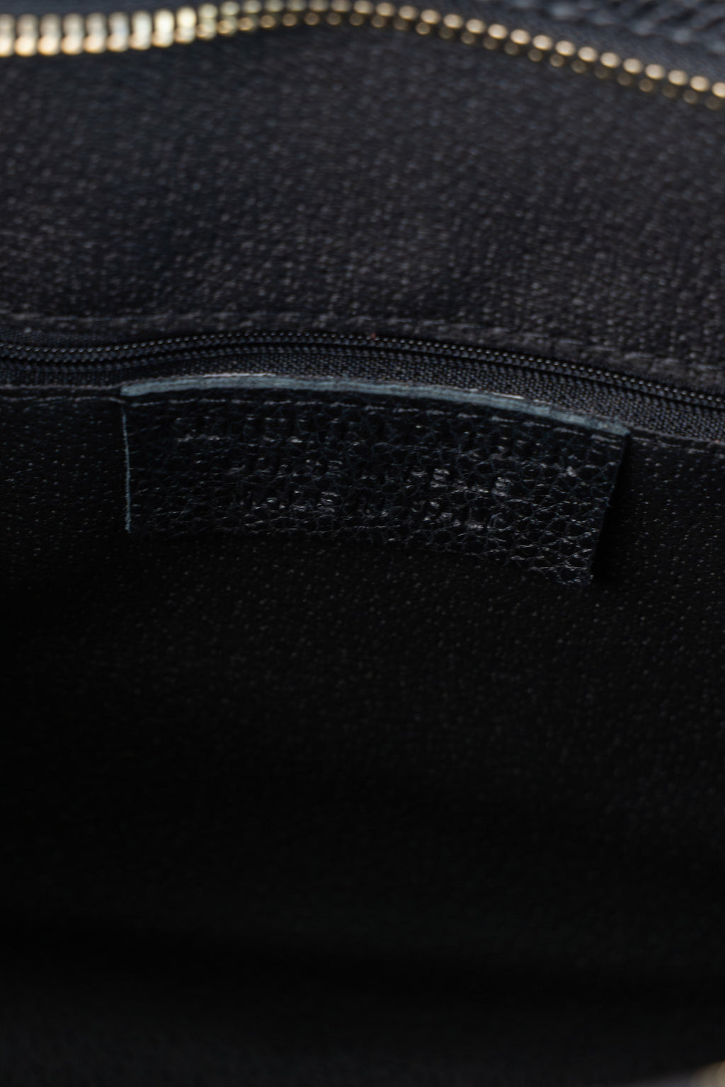 Luzd Shoulder Bag - Black