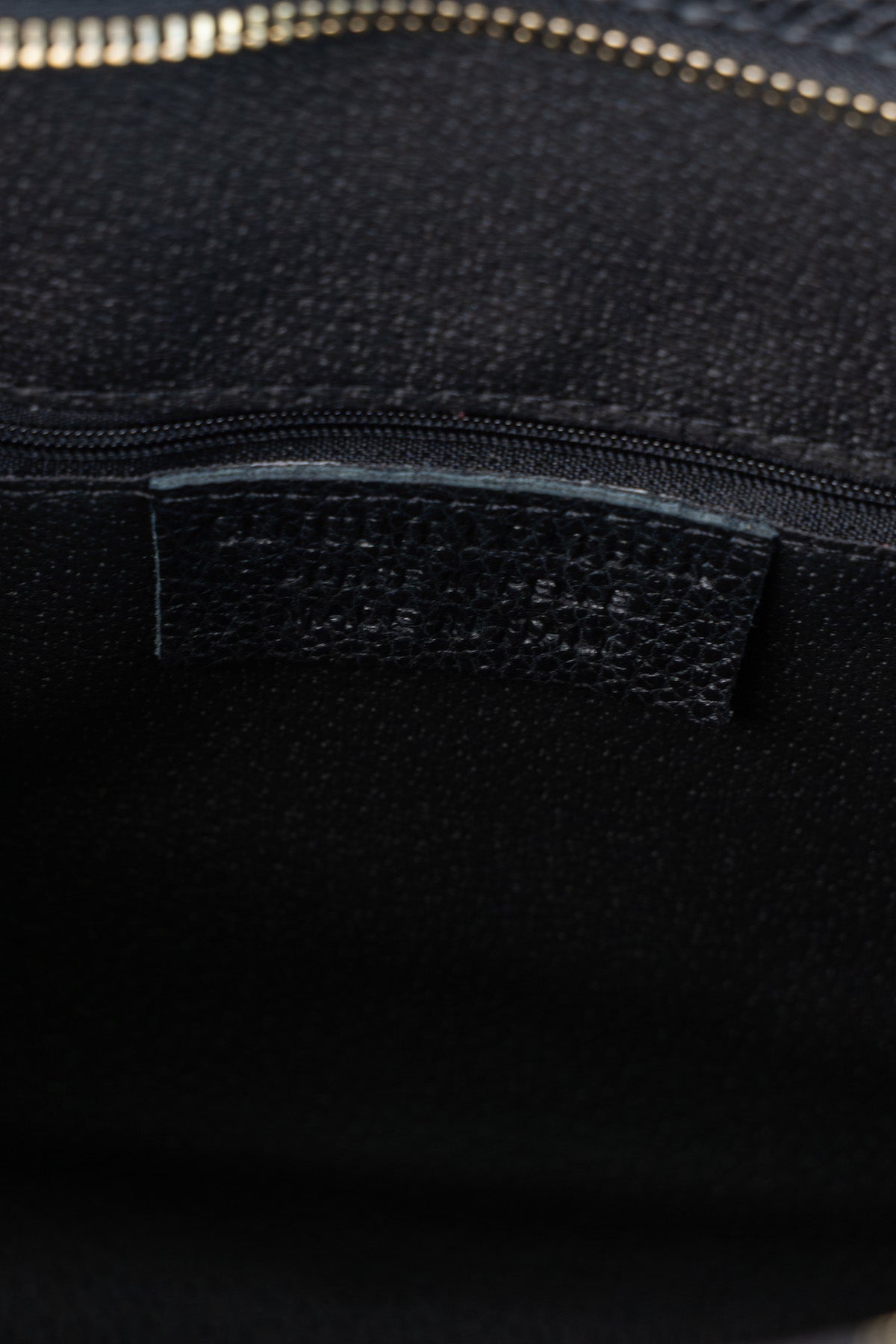 Luzd Shoulder Bag - Black