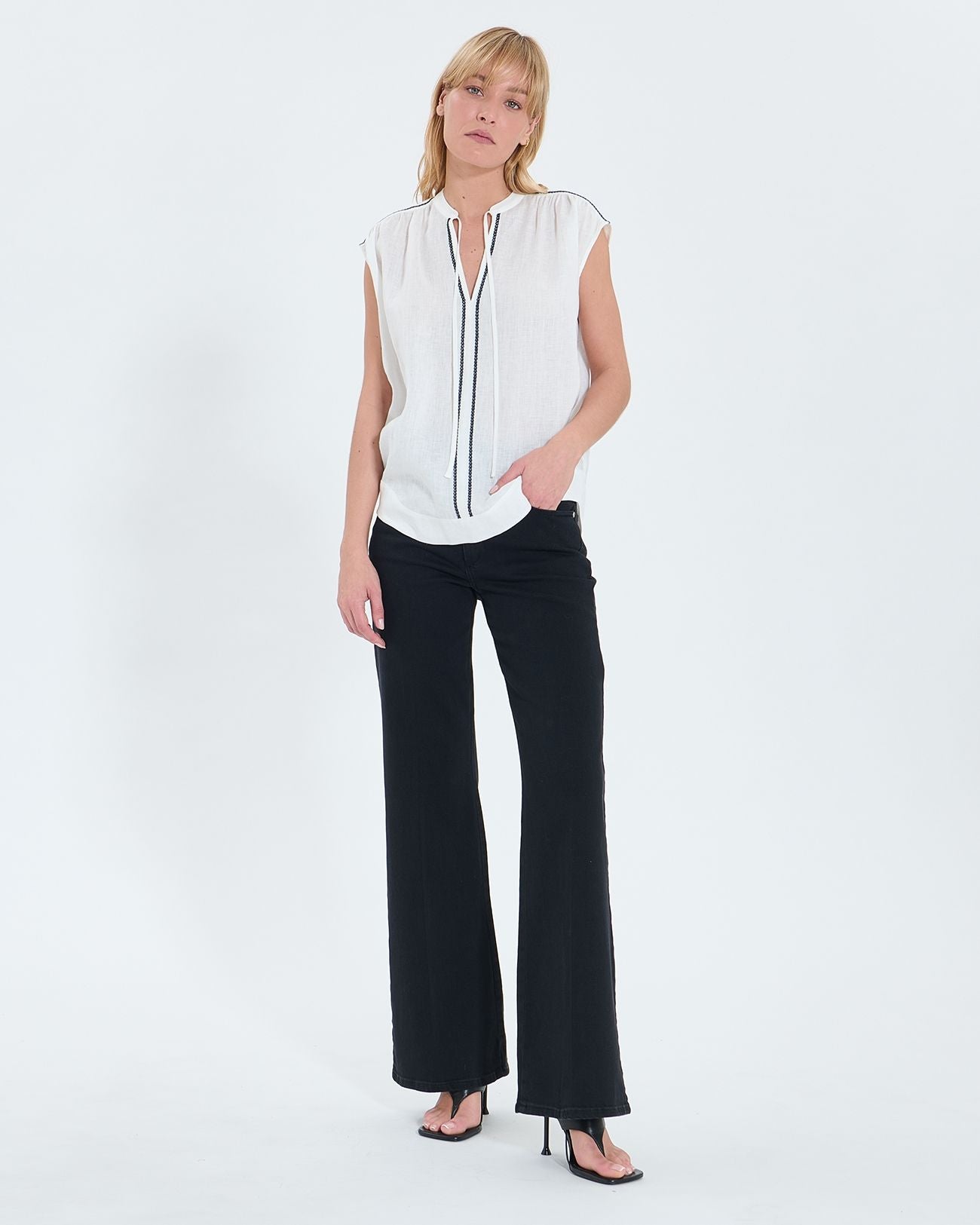 Flowing top in ecru linen_1