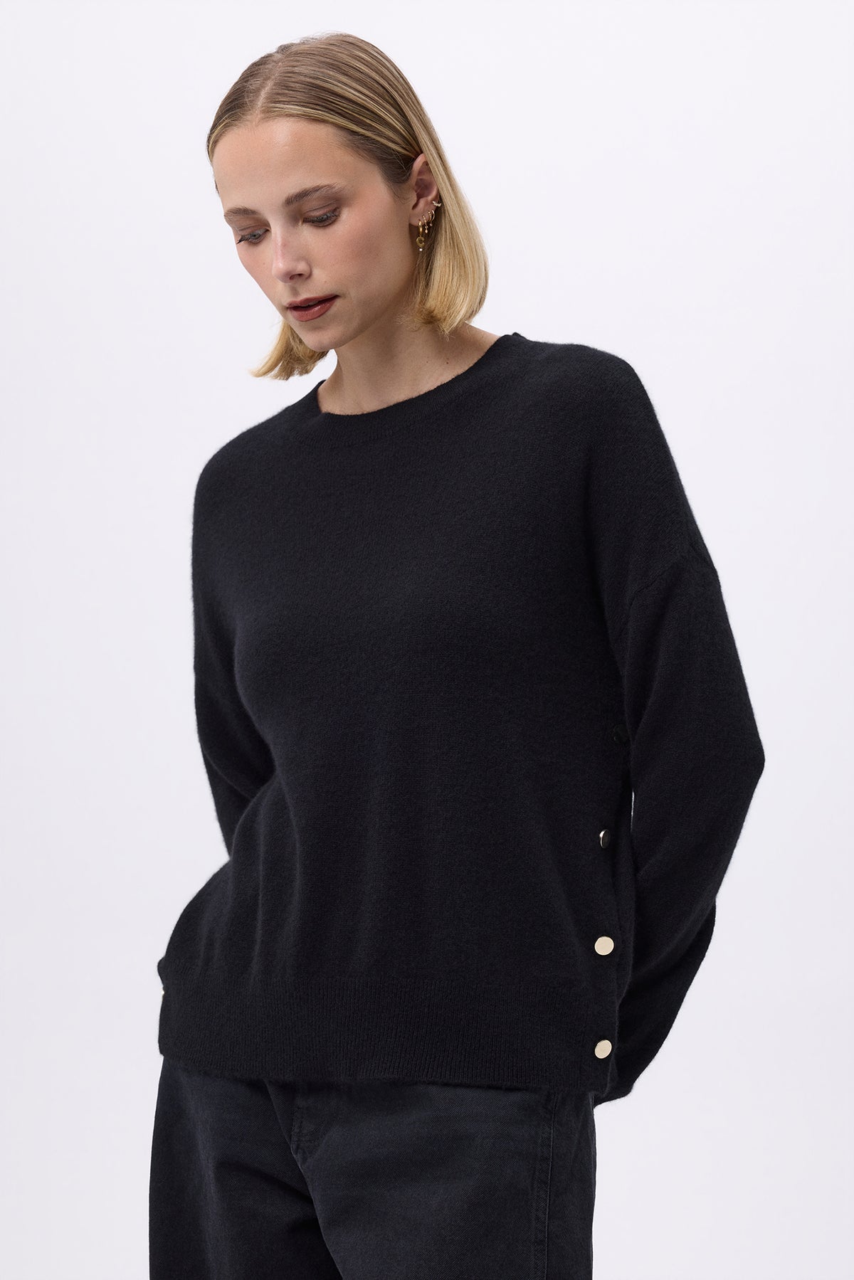 Jersey de cuello redondo con botones laterales dorados F Victoire - Negro - Mujer