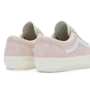 Baskets Basses Lifestyle Classics Ftw - Blush - Homme