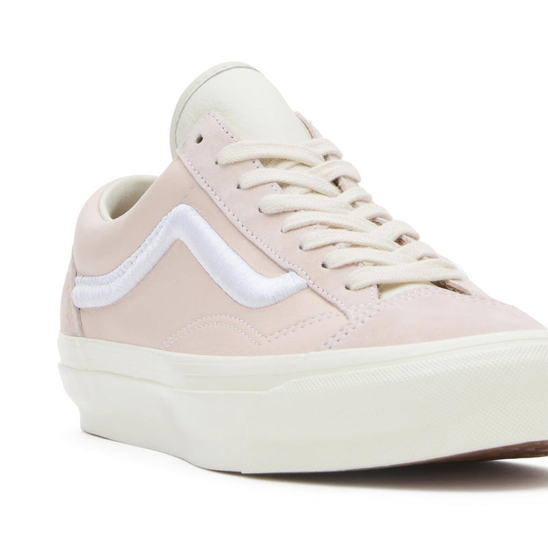 Baskets Basses Lifestyle Classics Ftw - Blush - Homme