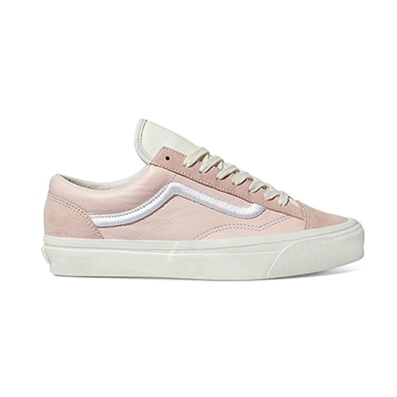 Baskets Basses Lifestyle Classics Ftw - Blush - Homme