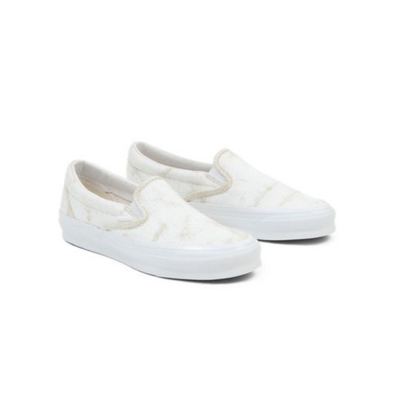 Zapatillas Bajas Lifestyle Classics Ftw - White/Multi - Mujer