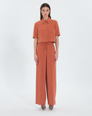 Pantalon ample en crêpe brique_4