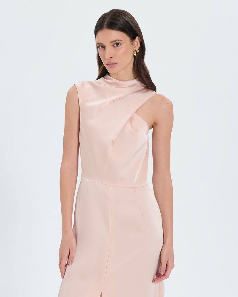 Robe asymétrique satinée nude_2