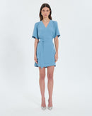 Robe droite en crêpe bleue_1