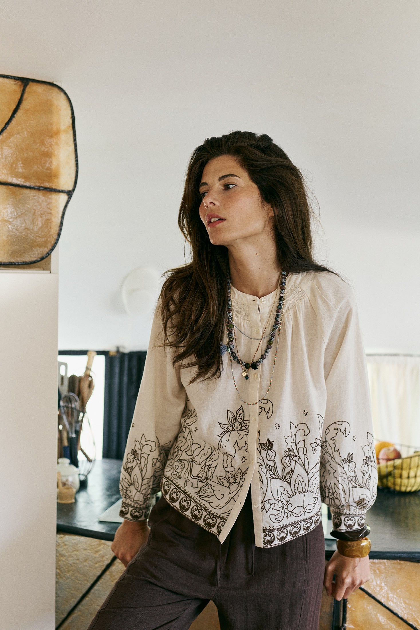 Blouse À Ourlet Fleuri - Écru