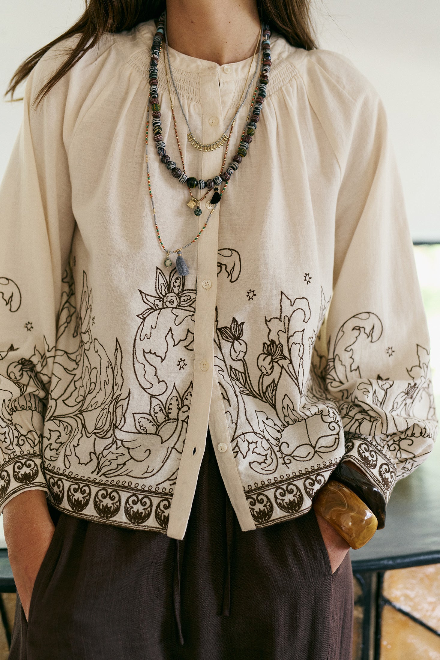 Blouse À Ourlet Fleuri - Écru