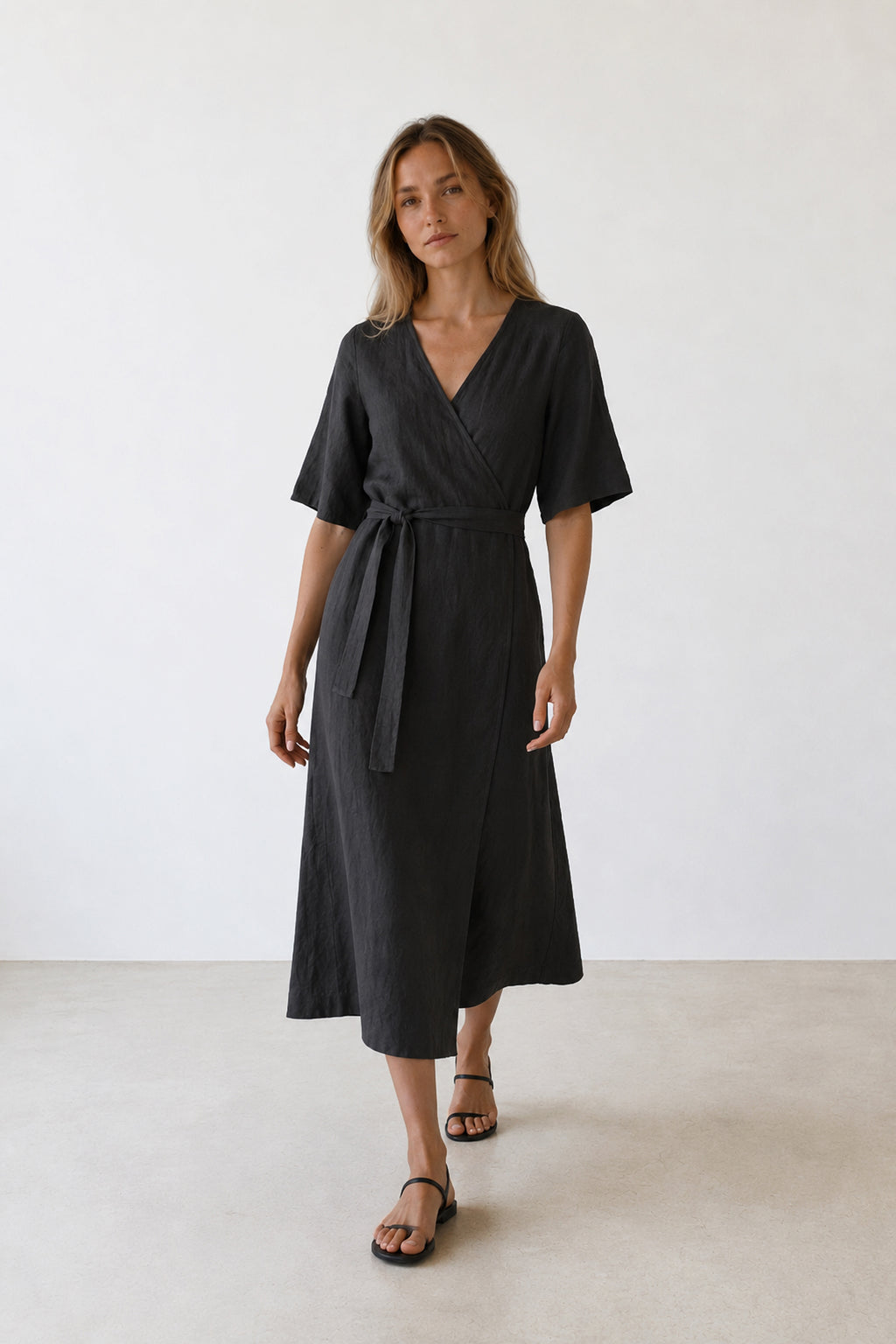 Robe Portefeuille En Lin - Charbon