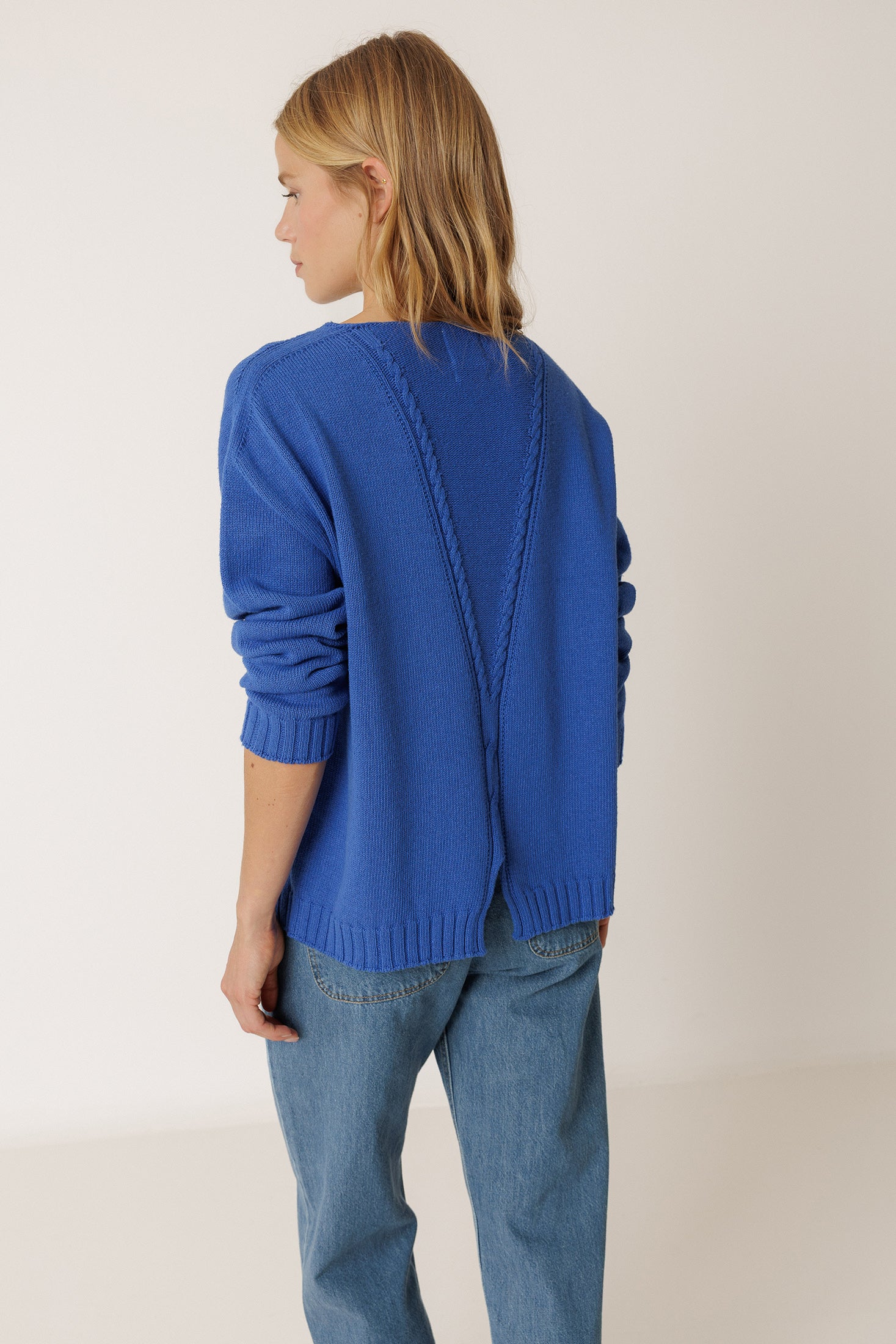 Pull À Décolleté Plongeant - Bleu Britannique