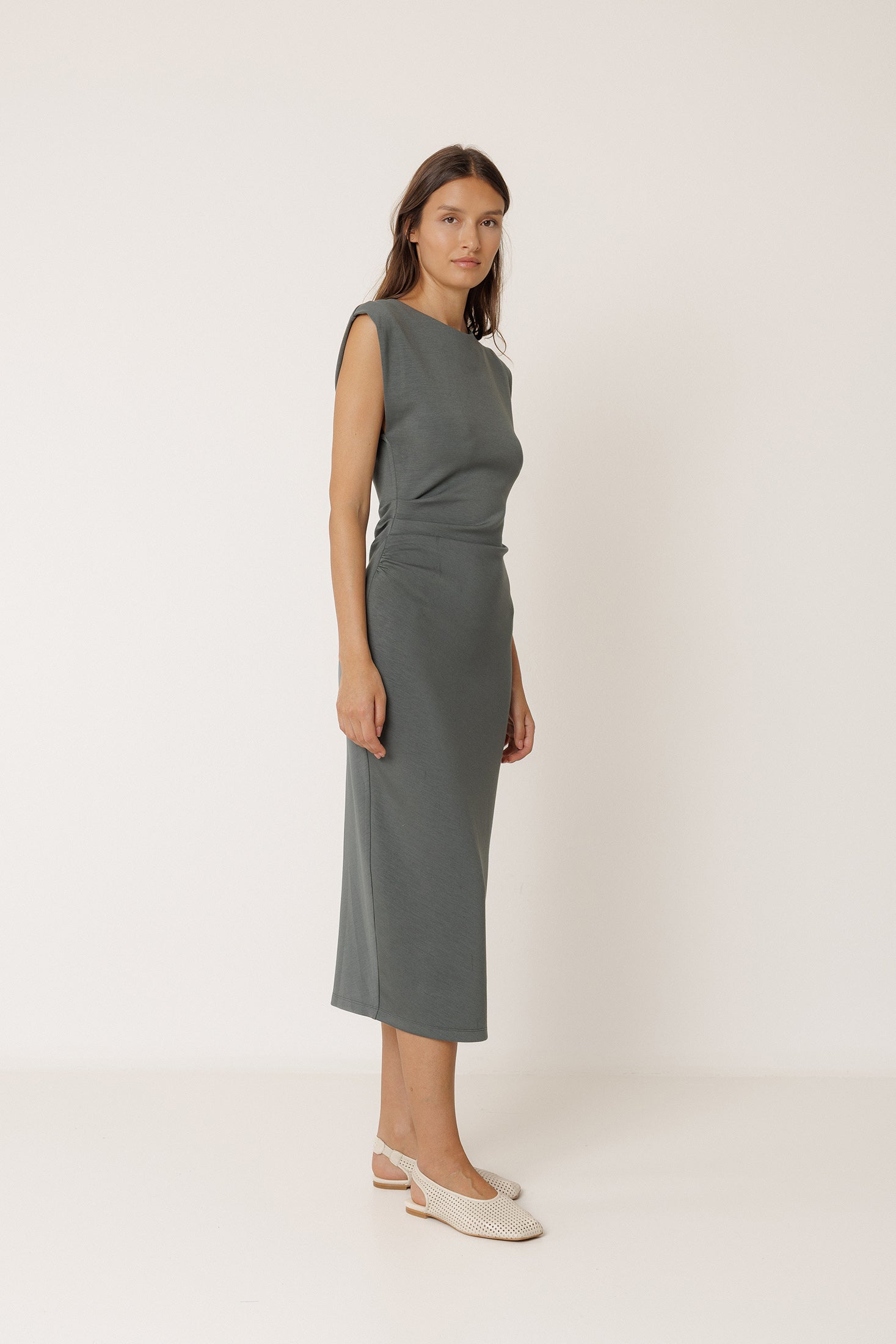 Robe Cintrée Plissée - Anthracite