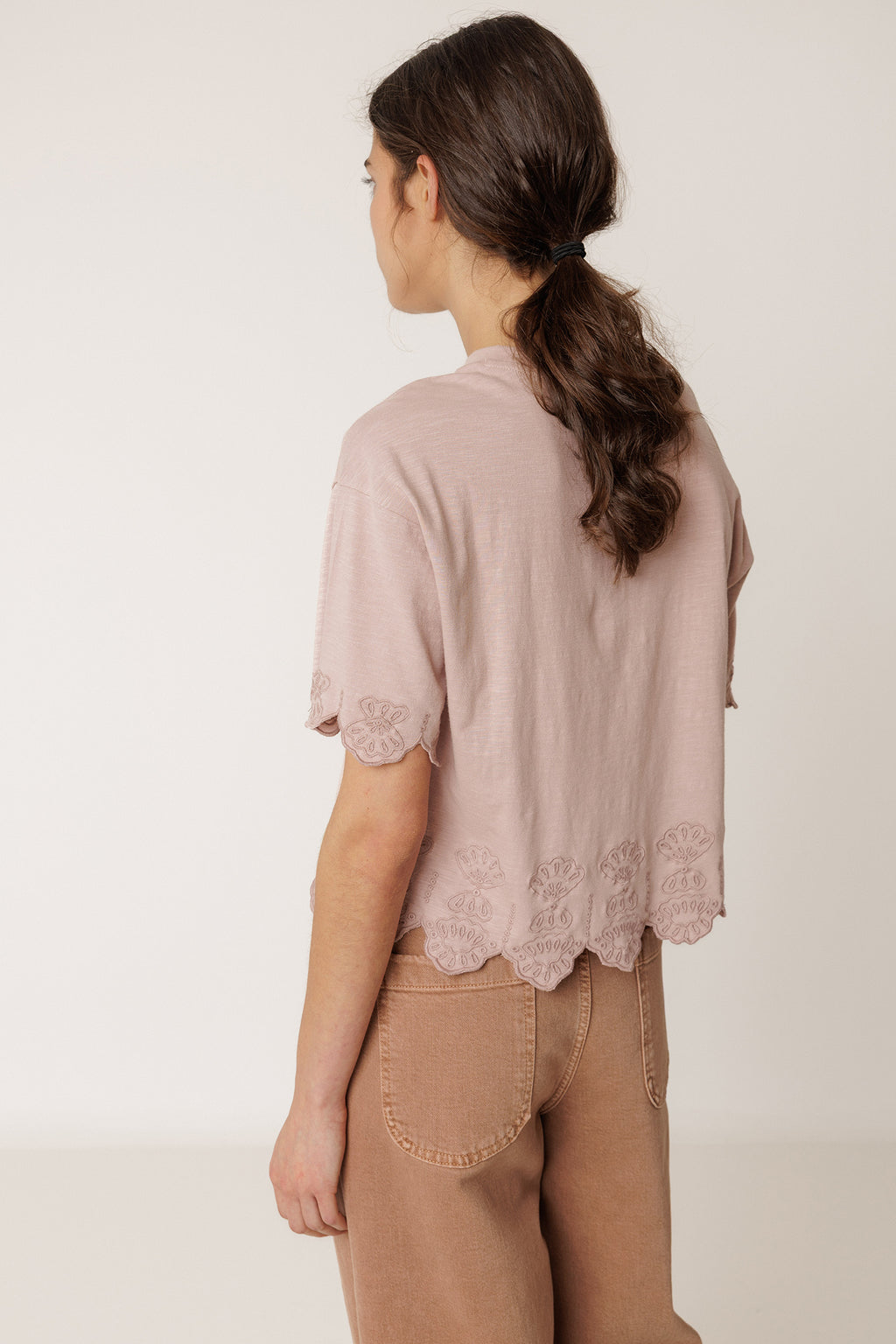 T-Shirt Brodé Coupe Carrée - Rosée