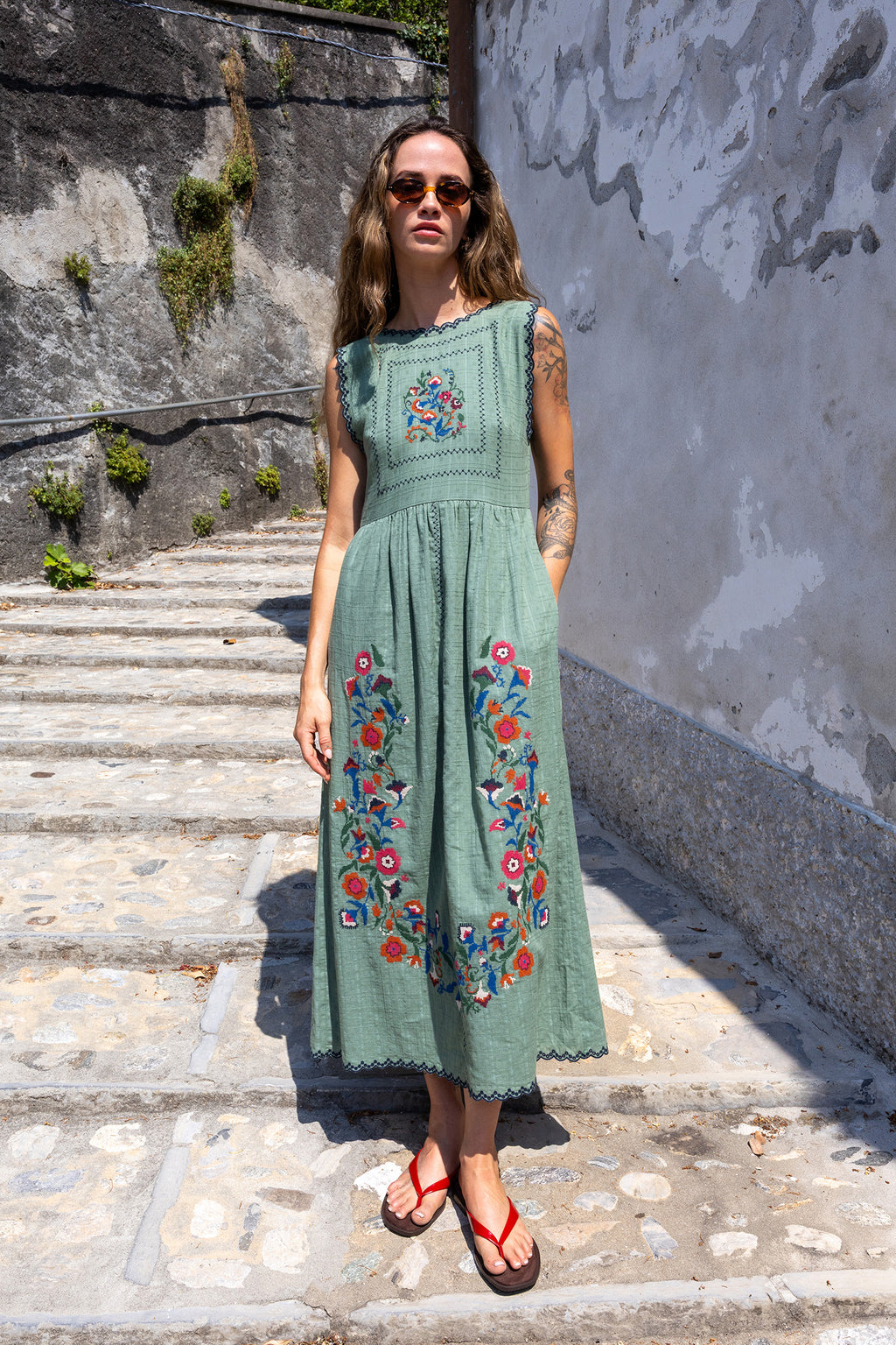 Robe Brodée Au Point De Croix - Émeraude
