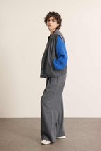 Garance Paris AH 25, veste sans manches pour femmes de couleur gris à rayures en laine polyester et tencel.