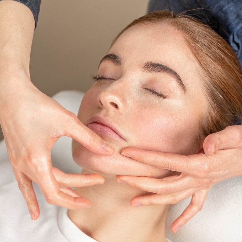 Forfaits Sculpt & Glow 30Min X10 : 52€ le soin