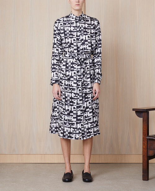 Robe + Bonnie Drs Itl Twill Silk - Black/White