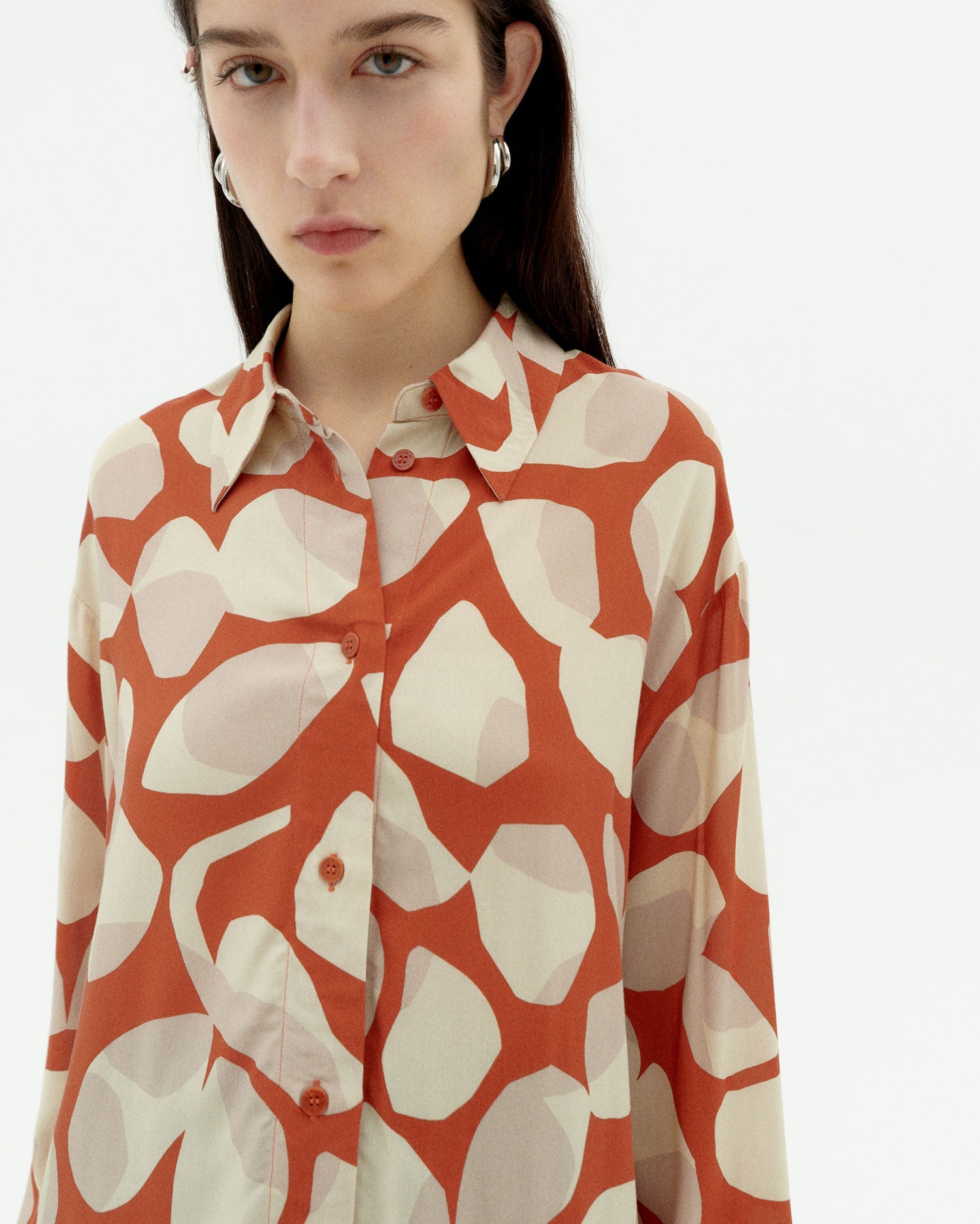 Blusa multicolor leaf light Ava sostenible-3