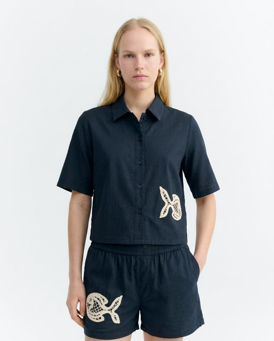 Blusa patched bordado a mano fish Ane - sostenible - 1.1