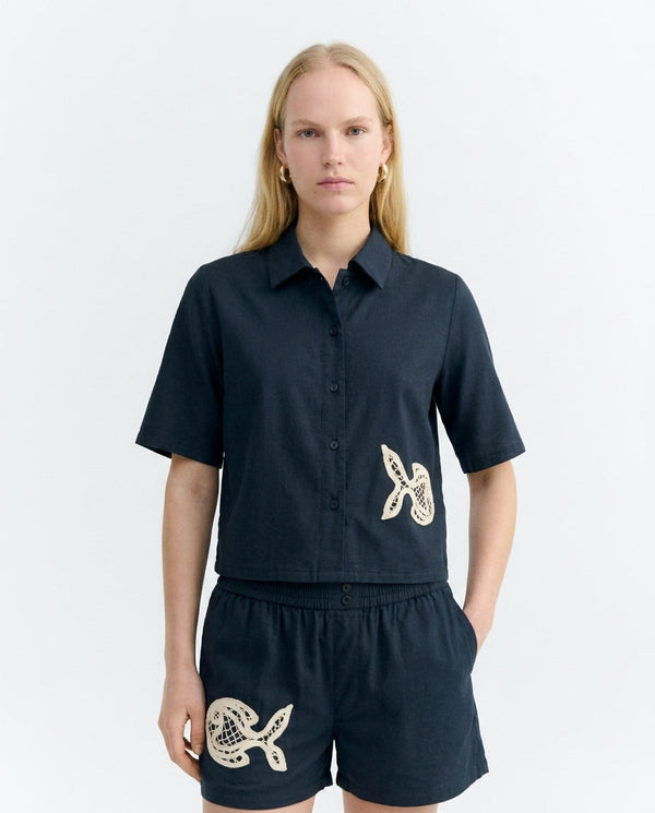 Blusa patched bordado a mano fish Ane - sostenible - 1.1
