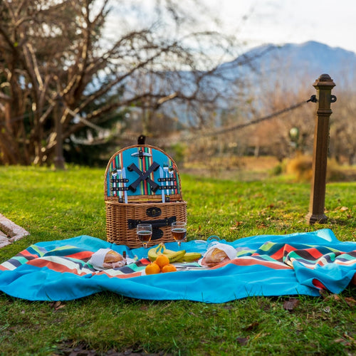 Wicker Picnic Basket For 4 People - Honey