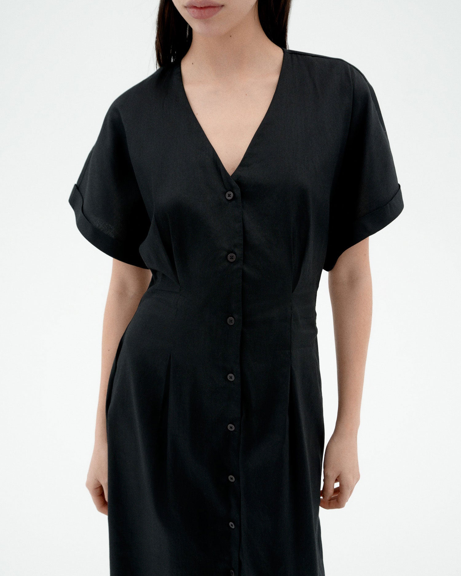 Black dress Laura sostenible-3
