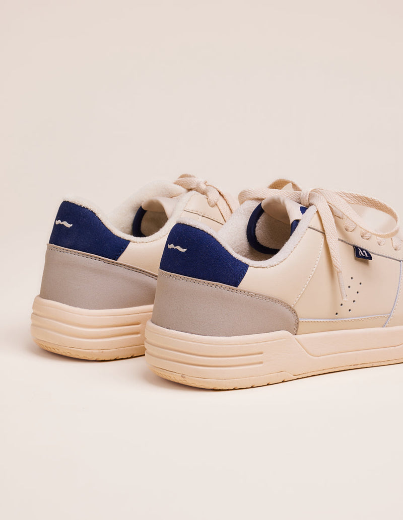 Mael Low Sneakers - Recycled Leather and Ecru Vegan Suede Navy