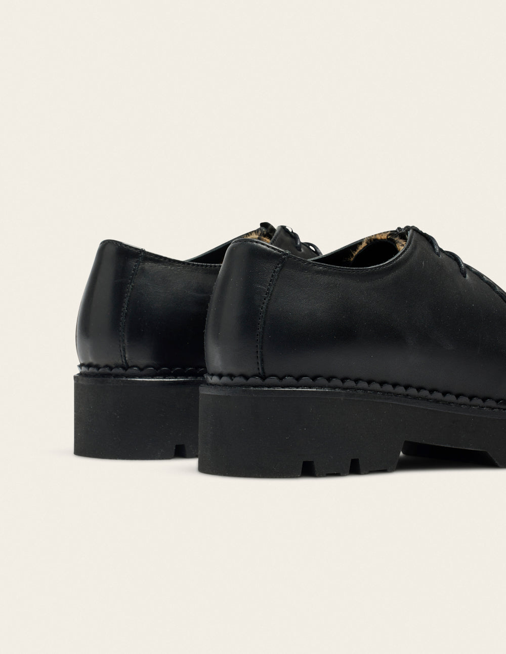 Derbies Deborah - Cuir Noir Et Pony Leopard
