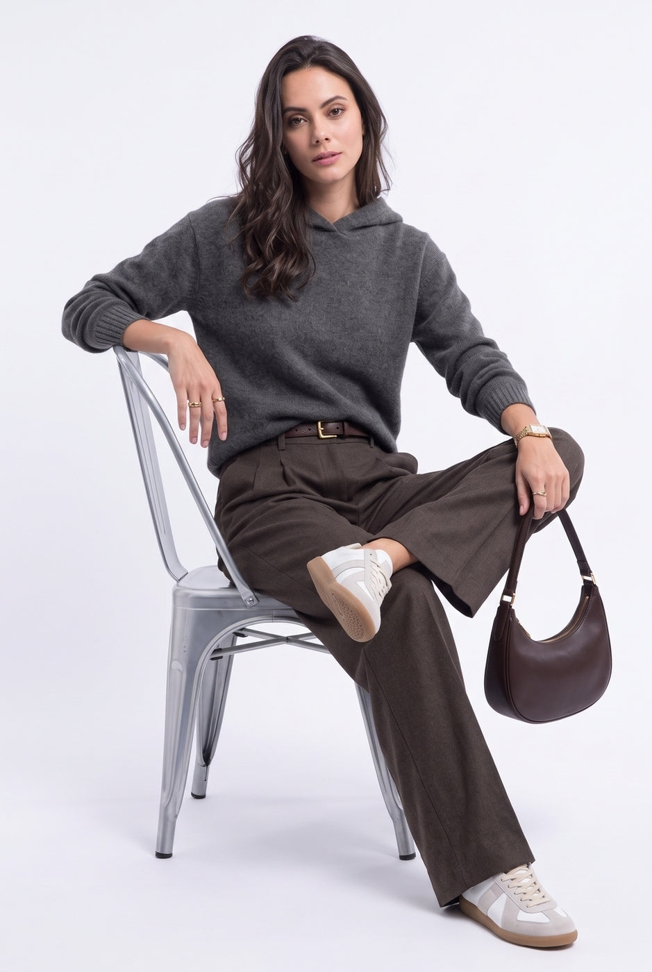 Pull À Capuche Oversize – Loup – Femme