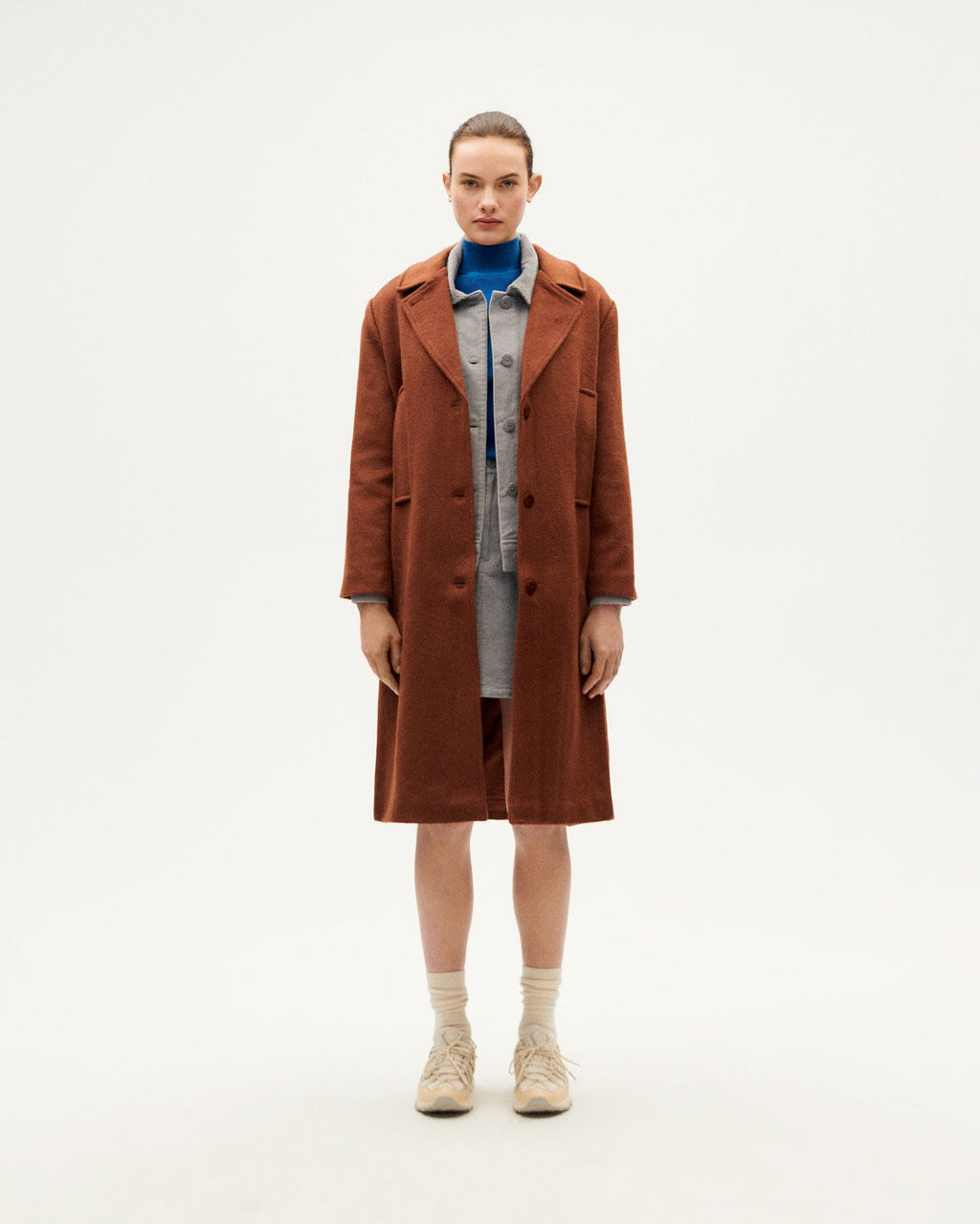 Cappotto marrone in lana Rita sostenibile-1