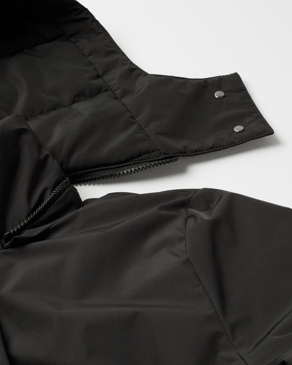 Chaqueta negra Lila sostenible-10