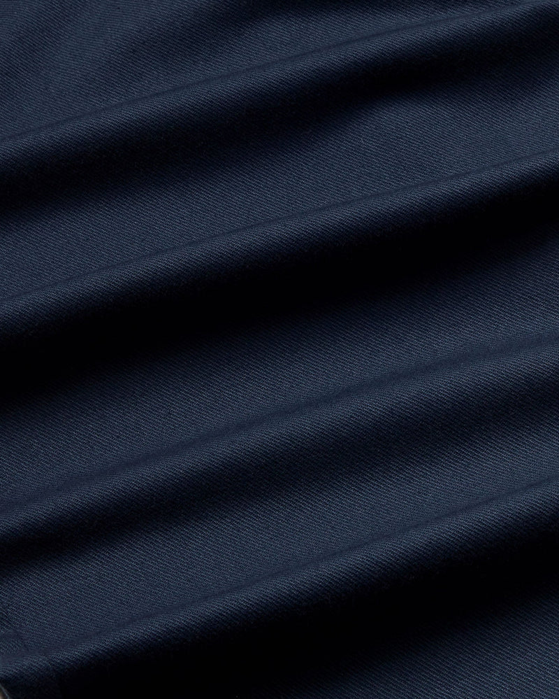 Mono azul oscuro Pia sostenible - silueta 4