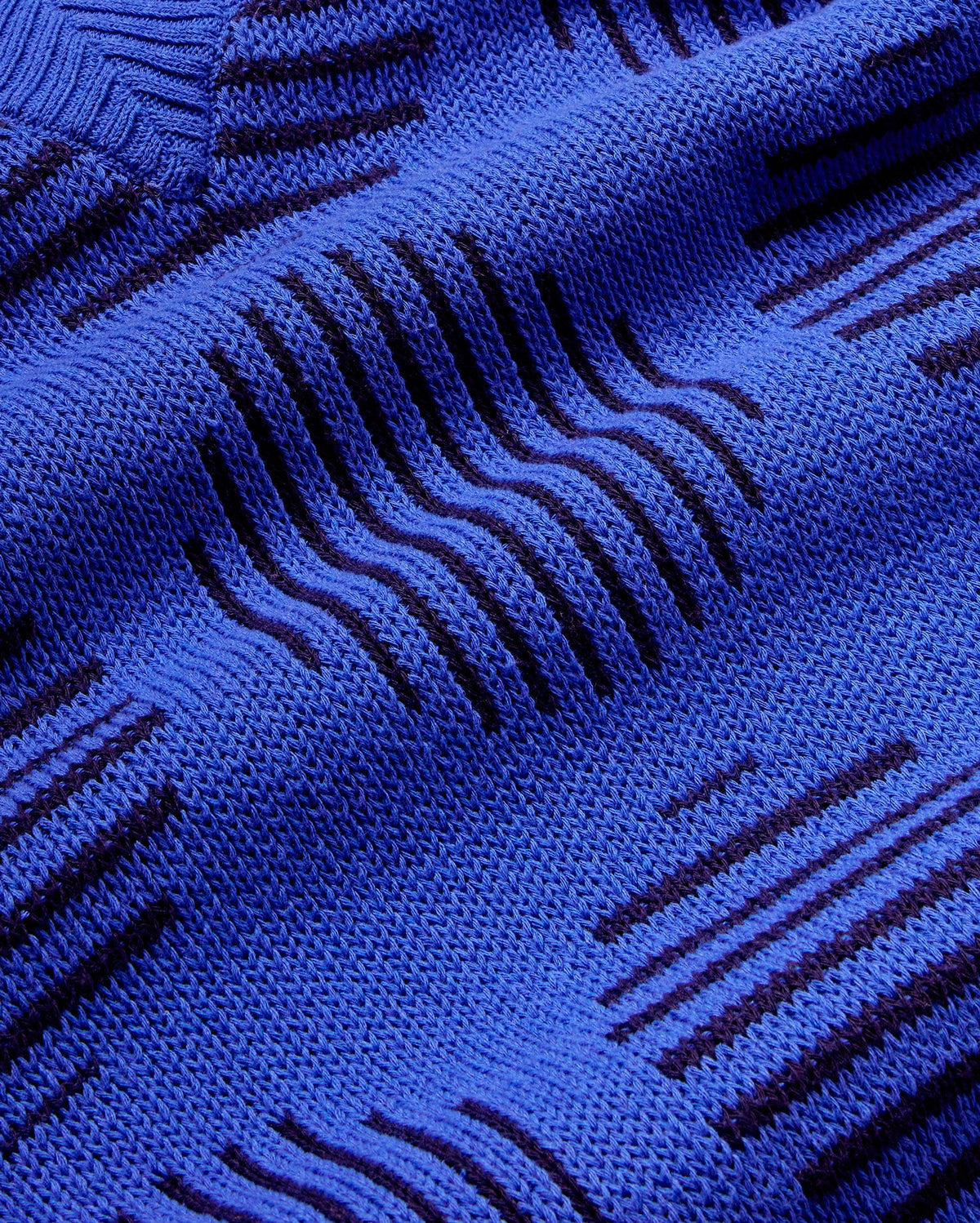 Maglione blu in lana merino japan Miranda sostenibile - silhouette - 2