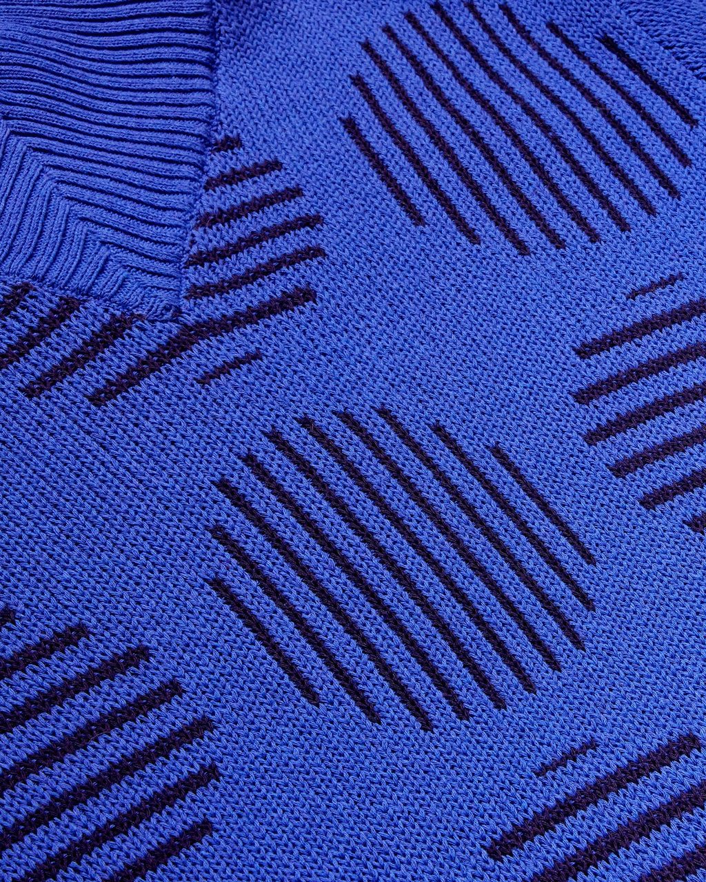 Maglione blu in lana merino japan Miranda sostenibile - silhouette - 3