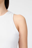 Camiseta sin mangas de terciopelo elástico Cut Away - Talco - Mujer