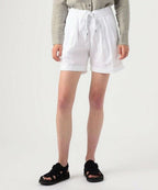 Double-Pleated Walking Shorts - White - Women