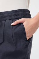 Shorts para caminar con doble plisado - Titan Pigment - Mujer