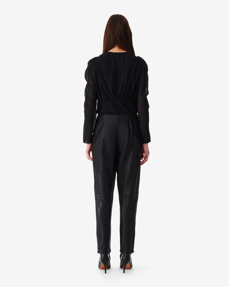 Top Raccourci À Plis Col V Amili - Black