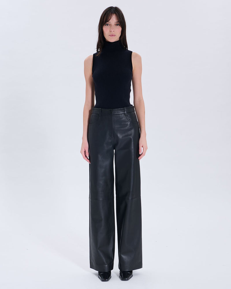 Pantalon Priscille noir en cuir_4
