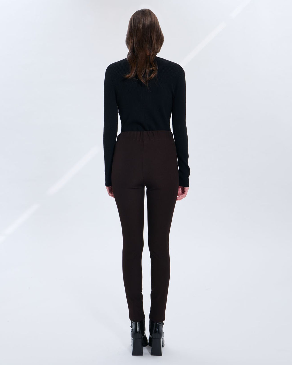 Perrotin chocolate pants_3
