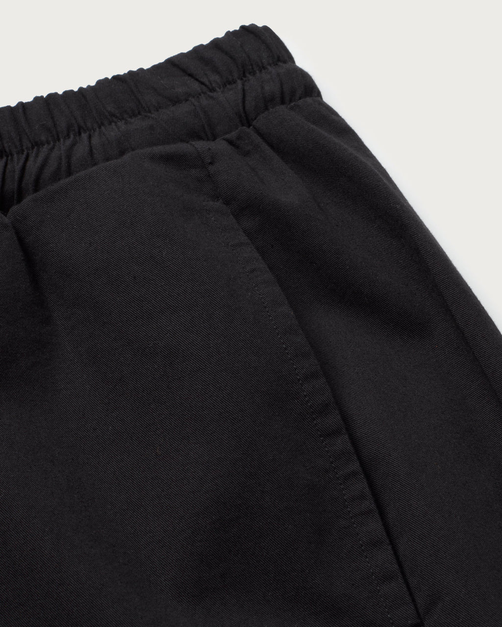 Pantalón Esther sostenible negro - silueta 1