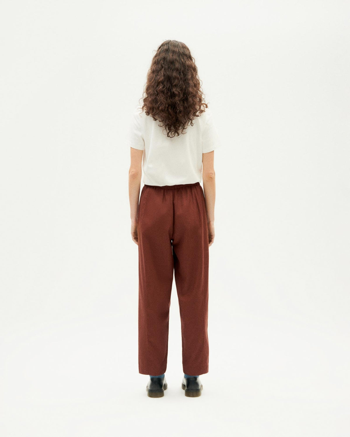 Esther sustainable brown trousers - 5