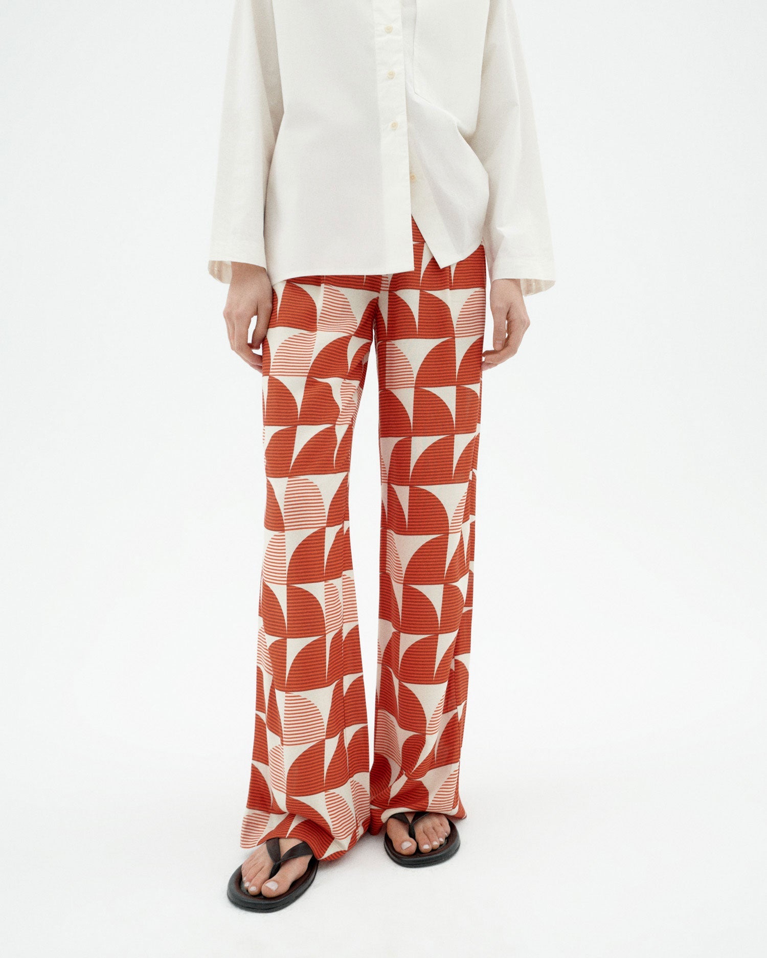 Trousers red shrubbery Manolita sostenible-1