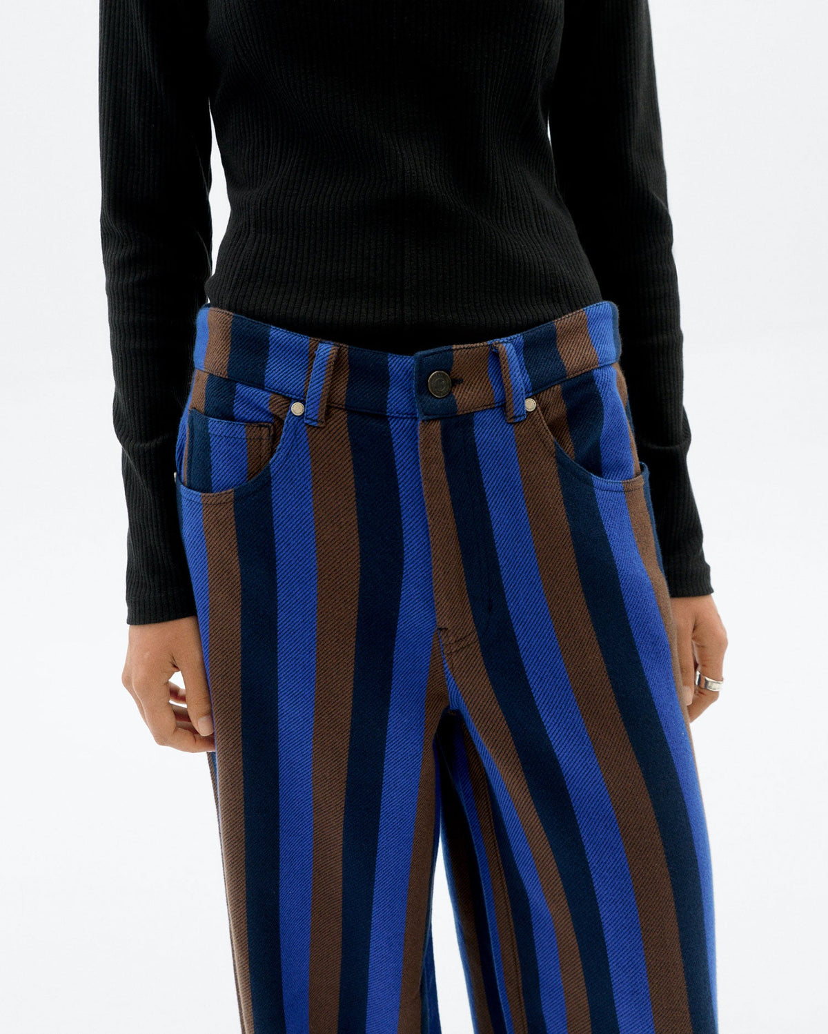 Pantalón wide leg rayas azul totenham Hedda sostenible - 3