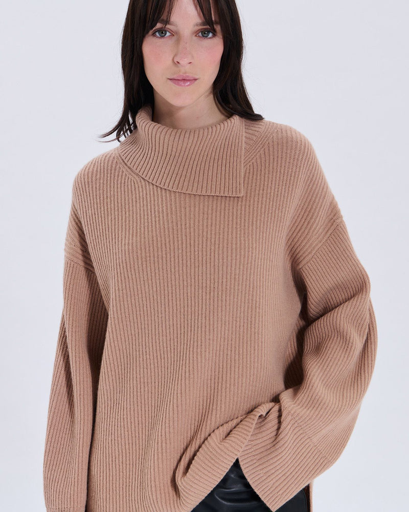 Pull Perou camel_2