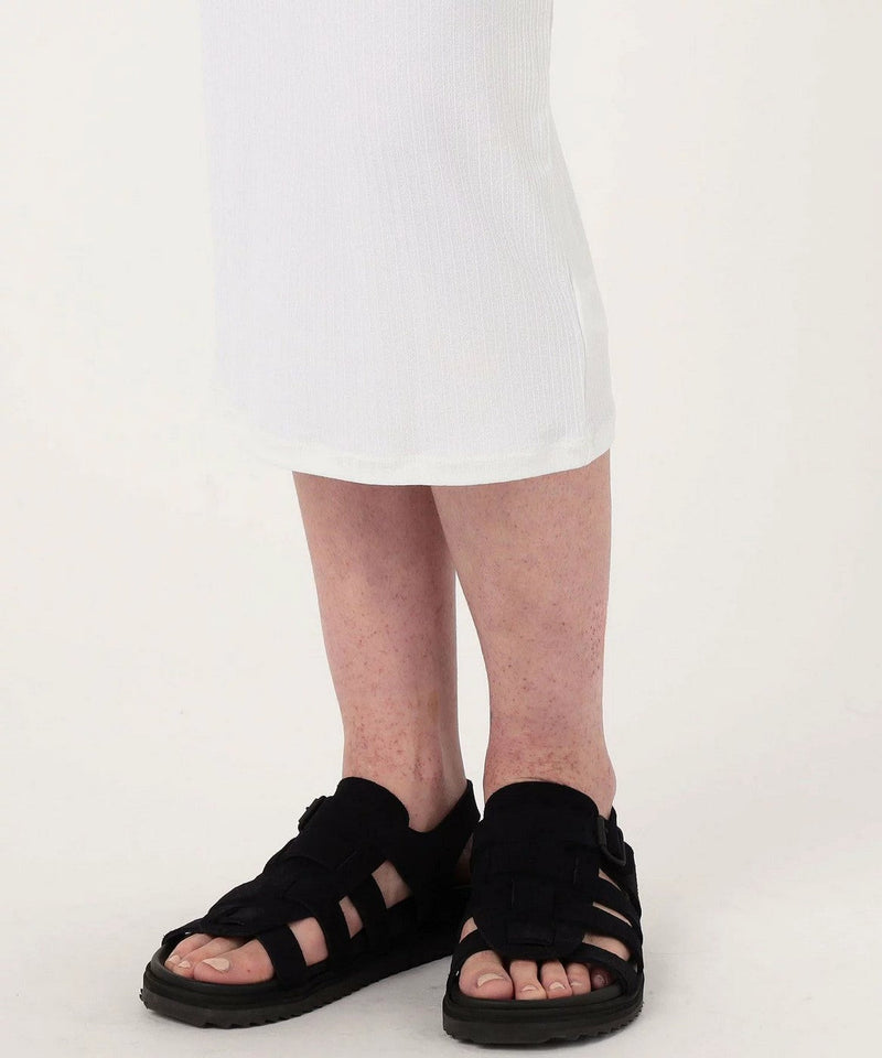 Vestido de crepé de punto mate con cuello alto - Blanco - Mujer