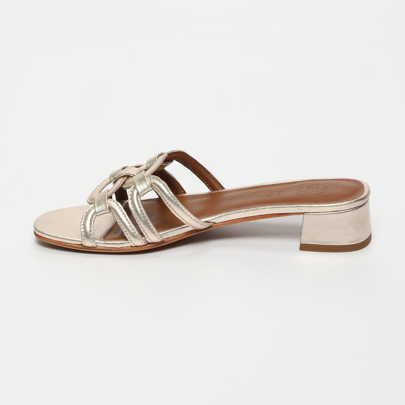 Canaqueese Mules - Platinum