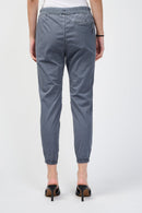 Pantalones utilitarios con bolsillo con cremallera - North Pigment - Mujer
