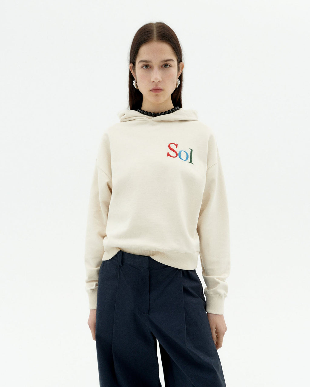 Sweat À Capuche Brodé Sol Type Valeria