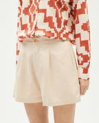 Narciso sostenible crudo shorts -2
